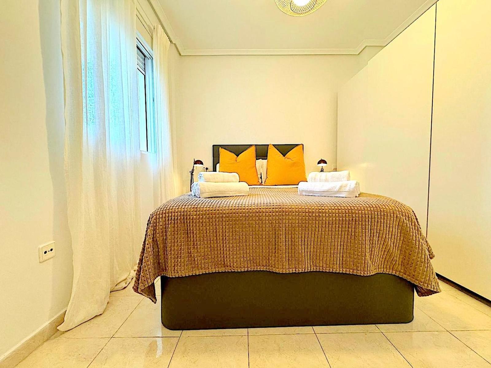 Atico Con Jacuzzi Privado , 1 Min Walk De Playa Levante Санта Пола Экстерьер фото